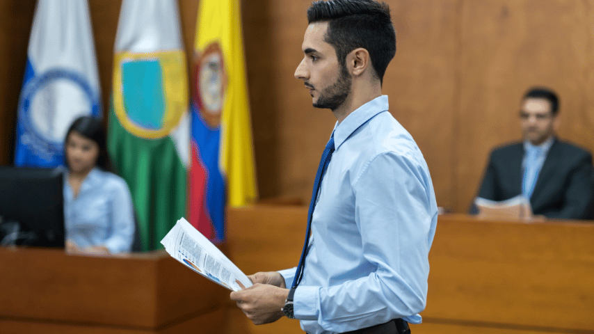 Lawyer in trial at a colombian court