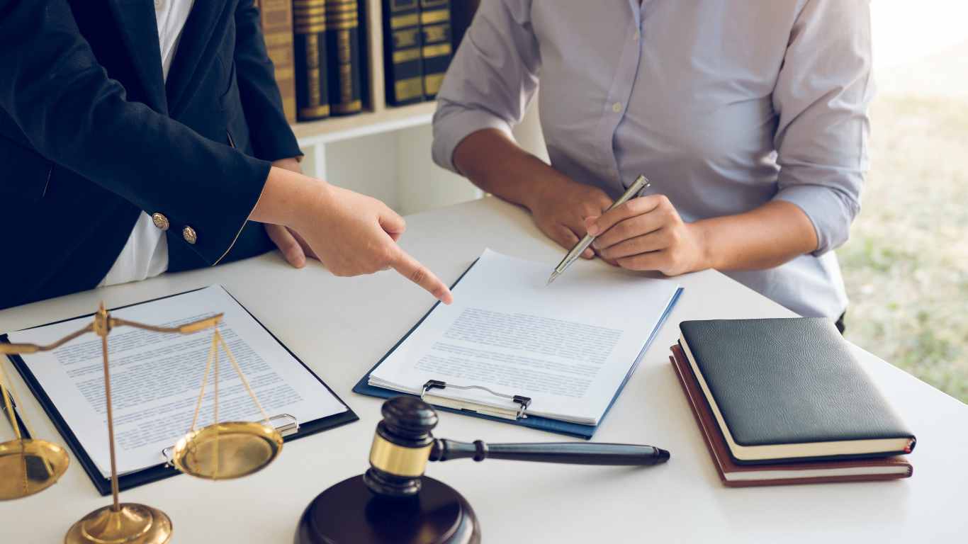 Legal Clinics: What Law Students Should Know - CaseFox