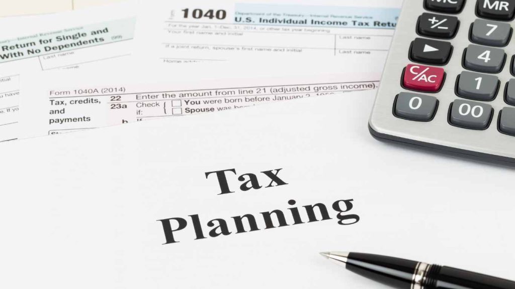 Year-End Tax Prep and Financial Tips for Lawyers